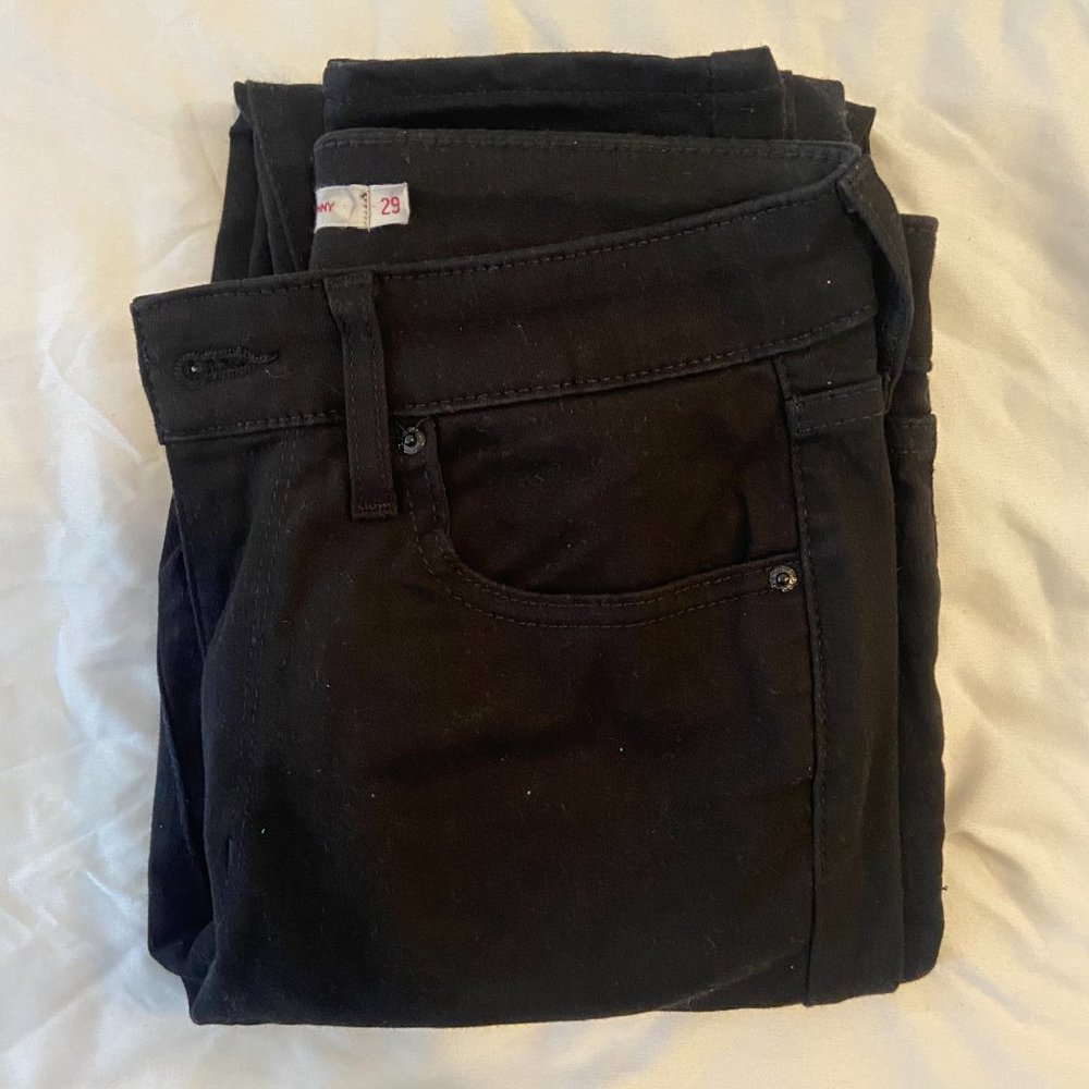 Levis Black Skinny Jeans
